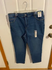 BRAND NEW WOMEN'S SIZE 16W PETITE TERRA & SKY STRAIGHT LEG JEANS