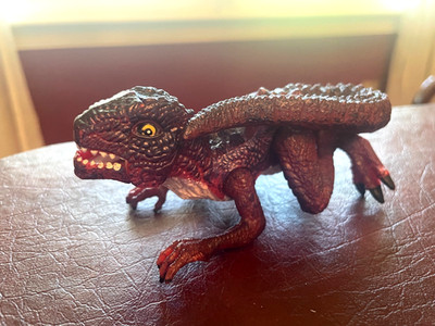 1998 TRENDMASTERS BABY GODZILLA TOHO TAIL THRASHER HATCHLING ACTION FIGURE