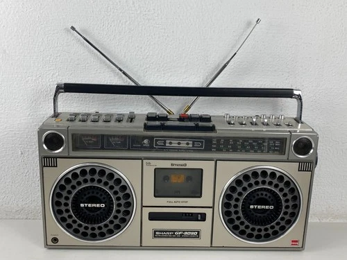 SHARP GF-9090X Cassette Radio GHETTO BLASTER Tape Recorder Boombox