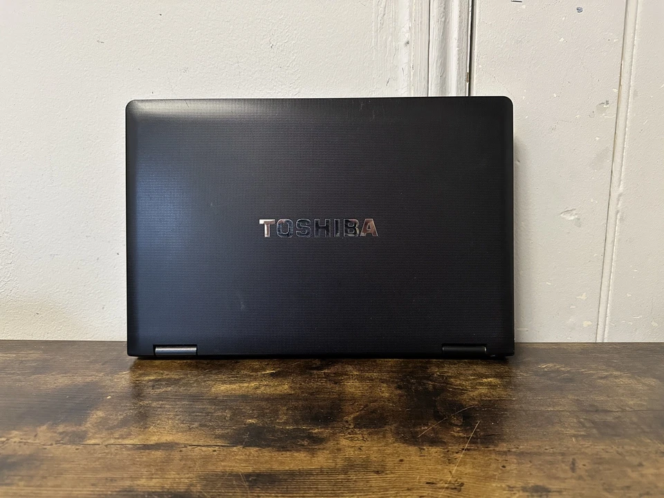 Toshiba Tecra A11 INTEL Core i3 2.5gHz FAST WIN 8 OFFICE 2010 320GB HDD 4GB RAM - Image 3 of 4