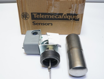 New Telemecanique Sensors 9037HG36 Closed tank, NEMA 1,  2 NC DPST-DB Contacts