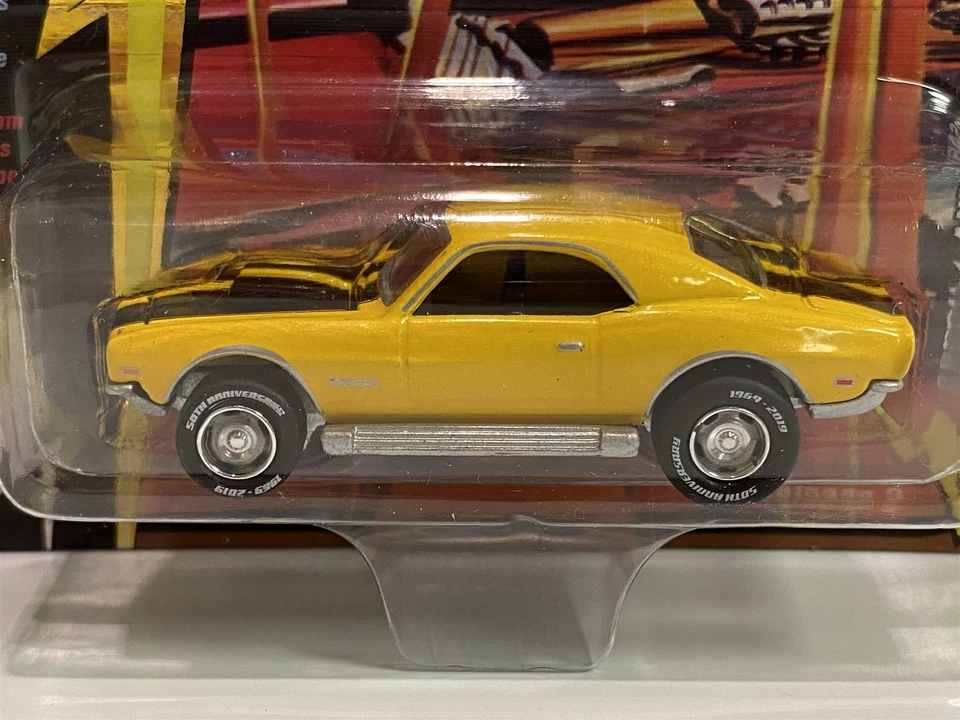 Personnalisé Camaro Brillant Jaune Perle 1:64 Johnny Lightning JLCG020A - Photo 2/4