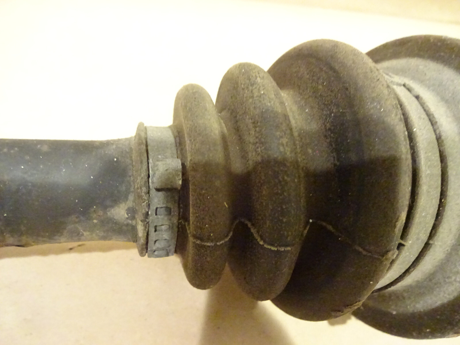 Maserati 4200 -RH or LH Axle Shaft  (USED) P/N 184540 - 218163