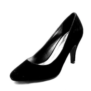 plain black court shoes