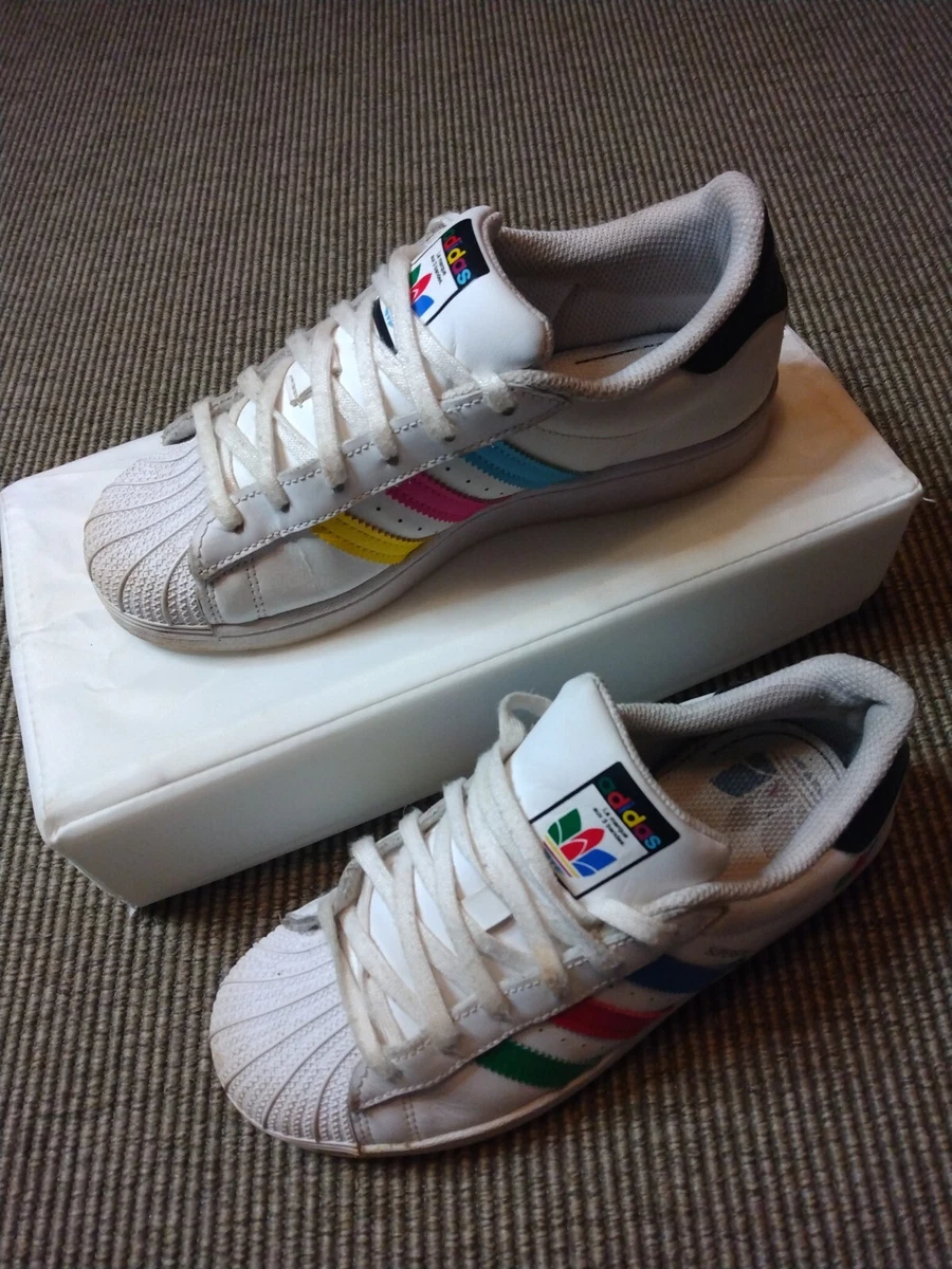 Adidas superstar hotsell rainbow stripes