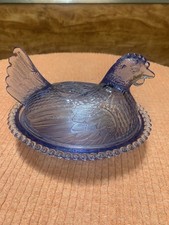 Vintage Indiana Pale Cornflower Blue Glass Beaded Rim Hen On Nest