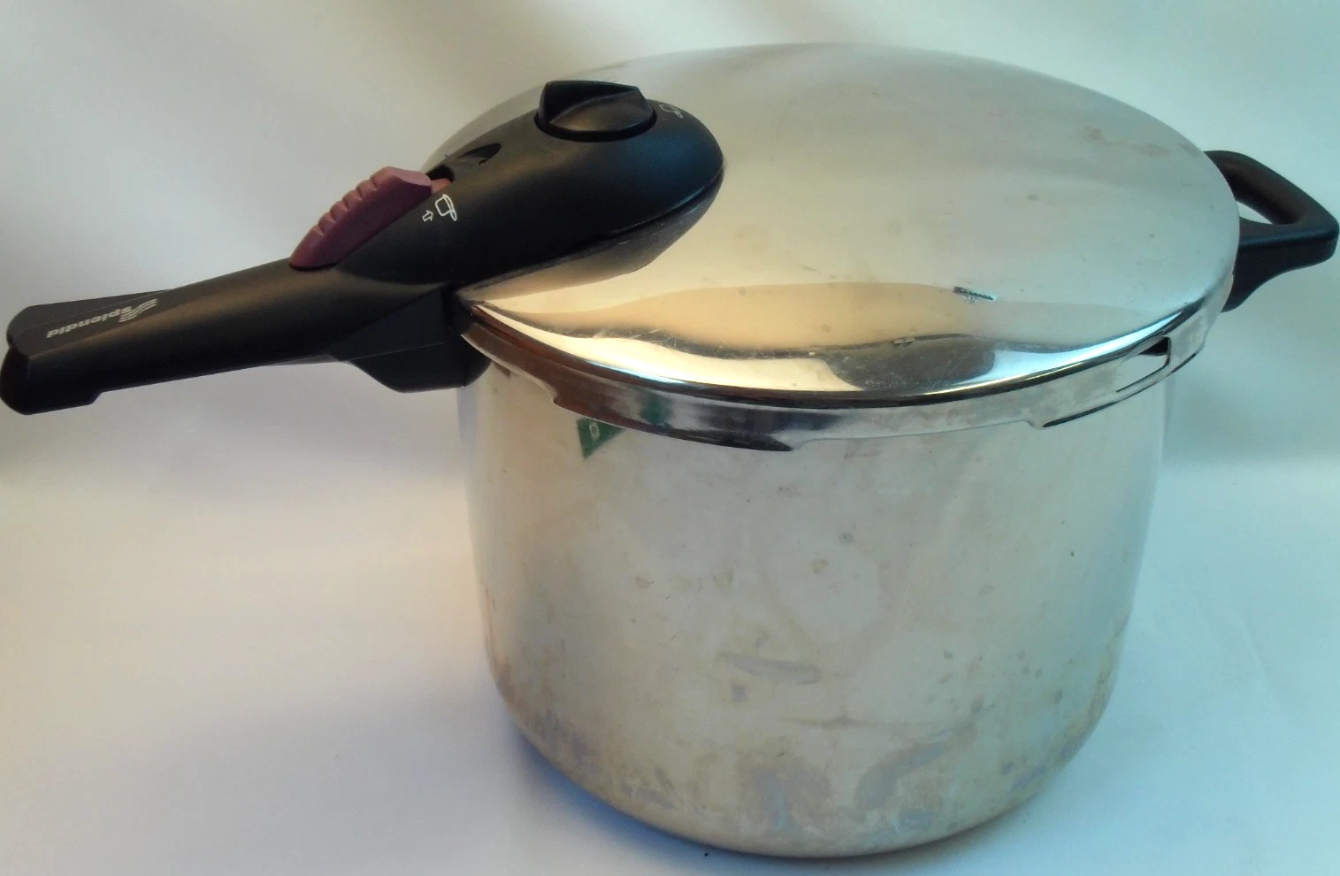 FAGOR SPLENDID 6L STOVE TOP PRESSURE COOKER 18-10 PLAKSTEEL STAINLESS W/ BASKET