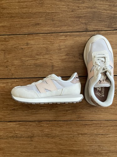 Girls Size 11 New Balance 237 Bungee Running Shoe Pink Creme Girls Size 11 New Balance 237 Bungee Running Shoe Pink Creme