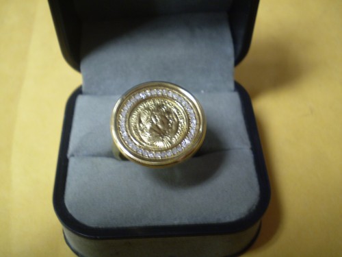 925 Sterling Silver Gold Tone Ladies 36 Diamond Coin Ring       6.6 grams - Picture 1 of 3