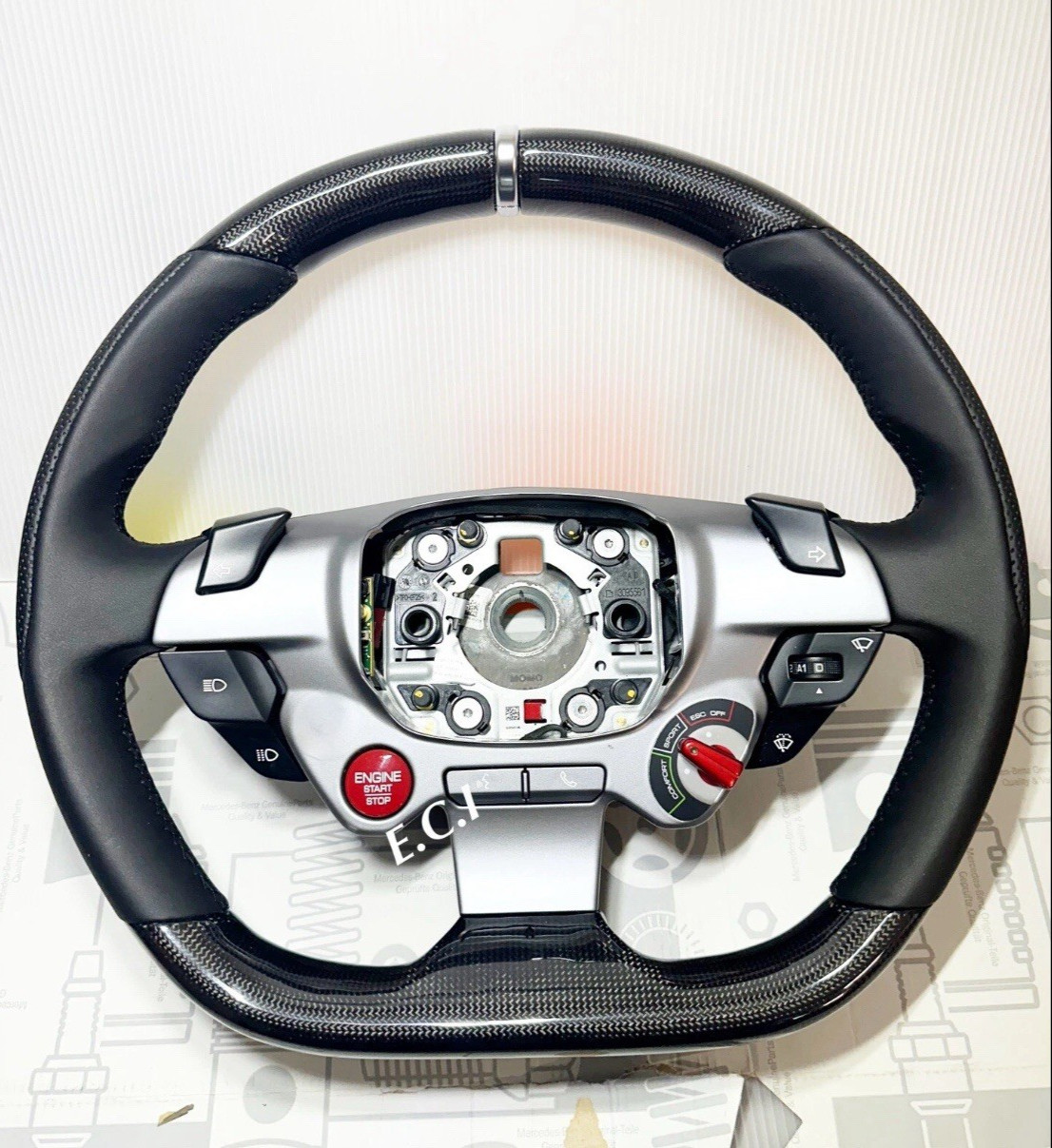 GENUINE OEM FERRARI PORTOFINO CARBON FIBER STEERING WHEEL URUS CHROME BANG F164