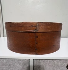 Late 18th/Early 19th Century Oval Oversized Pantry Box