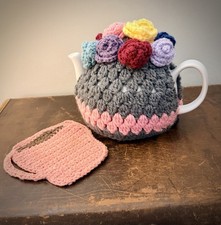 Handmade Crochet Floral Tea Pot Cozy w Tea Po...