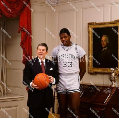 EG280 Patrick Ewing - Pres Ronald Reagan Georgetown 8x10 11x14 16x20 Photo