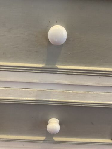 Pine chest of drawers painted - Picture 7 of 8