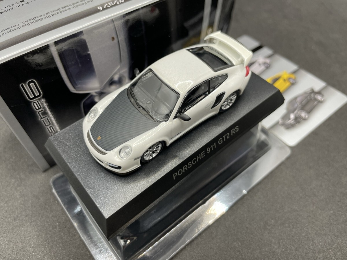 Kyosho 1/64 Porsche collection6 911 GT2 RS White diecast model car
