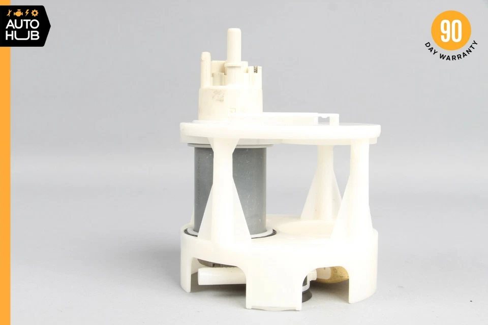 07-14 Mercede W221 S550 C300 lado derecho pasajero tanque de gasolina motor bomba de combustible OEM Foto 2 de 4