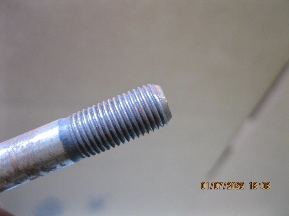 6 Engine Rocker Arm Studs Sealed Power MR-1752 (6 pack) (nos) Foto 4 de 4