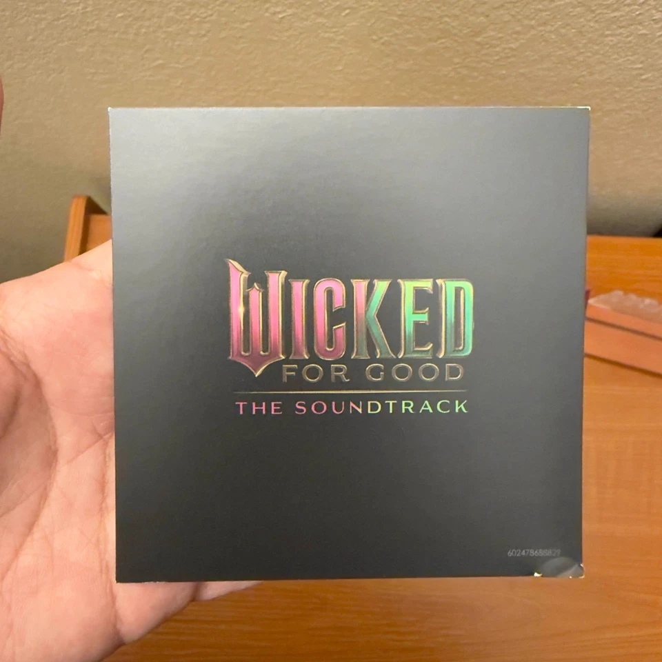 Wicked: For Good The Soundtrack CD signed insert w/ FULL SIG - Image 3 of 4