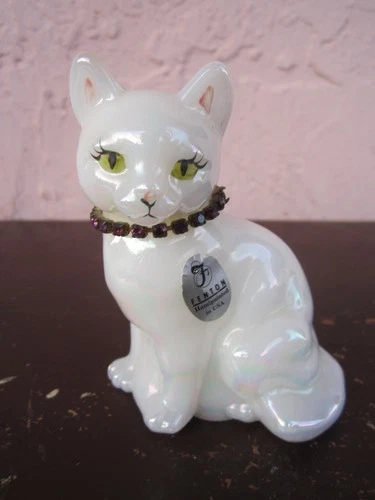 Fenton White Opal Iridescent Cat Figurine w/Purple Rhinestone Necklace Signed