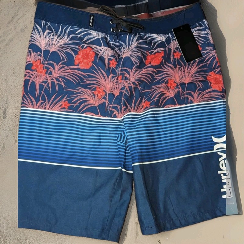 NWT, Hurley's, Americana Floral Board Shorts-Boys Size 20(30" Waist)