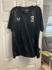 Glentoran FC Black Football Top In VGC Uk XLarge