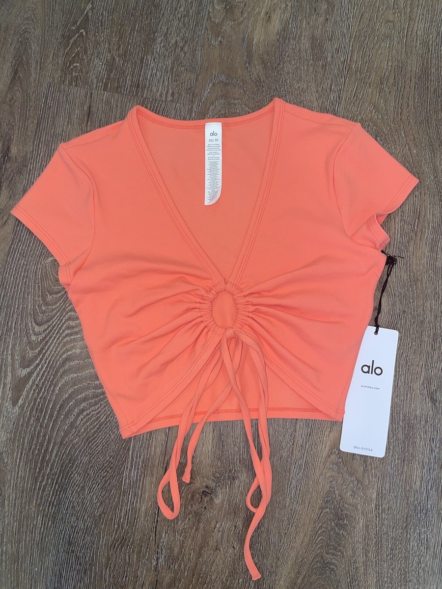 【新品】Alo Yoga Airbrush Short XS Brand New ALO YOGA The Airbrush Criss Cross Short Sleeve In