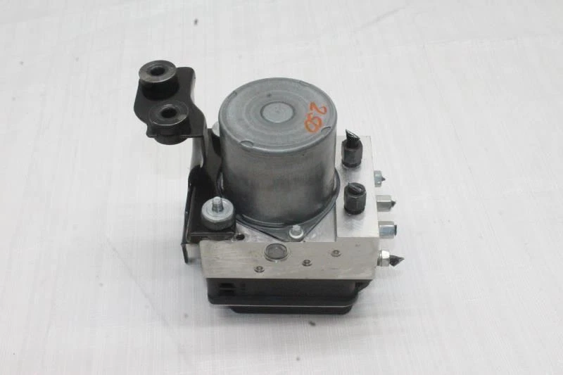 Nissan 370Z Z34 2020 cupé #250 bomba abs módulo antibloqueo M/T Foto 4 de 4