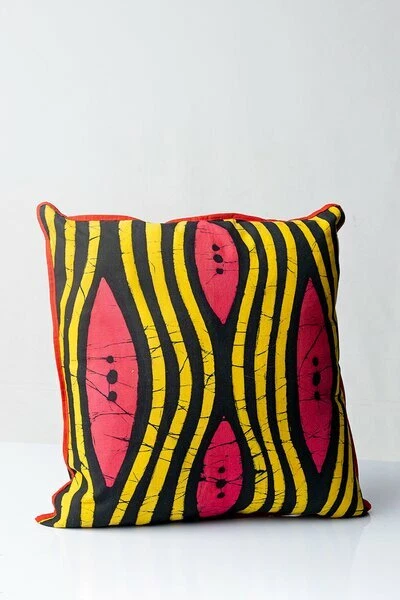 DECORATIVE BATIK COTTON THROW PILLOW CUSHION COVER WITH PINK EYE DESIGN 18X18