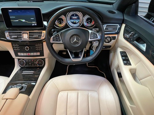 2016 Mercedes-Benz CLS CLS 350d V6 AMG Line Premium 4dr 9G-Tronic COUPE Diesel A - Picture 6 of 13