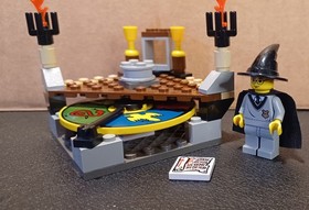 LEGO Harry Potter: Sorting Hat 4701 Set w/ Minifigure Hat & Cape (SEE DESC)   -K