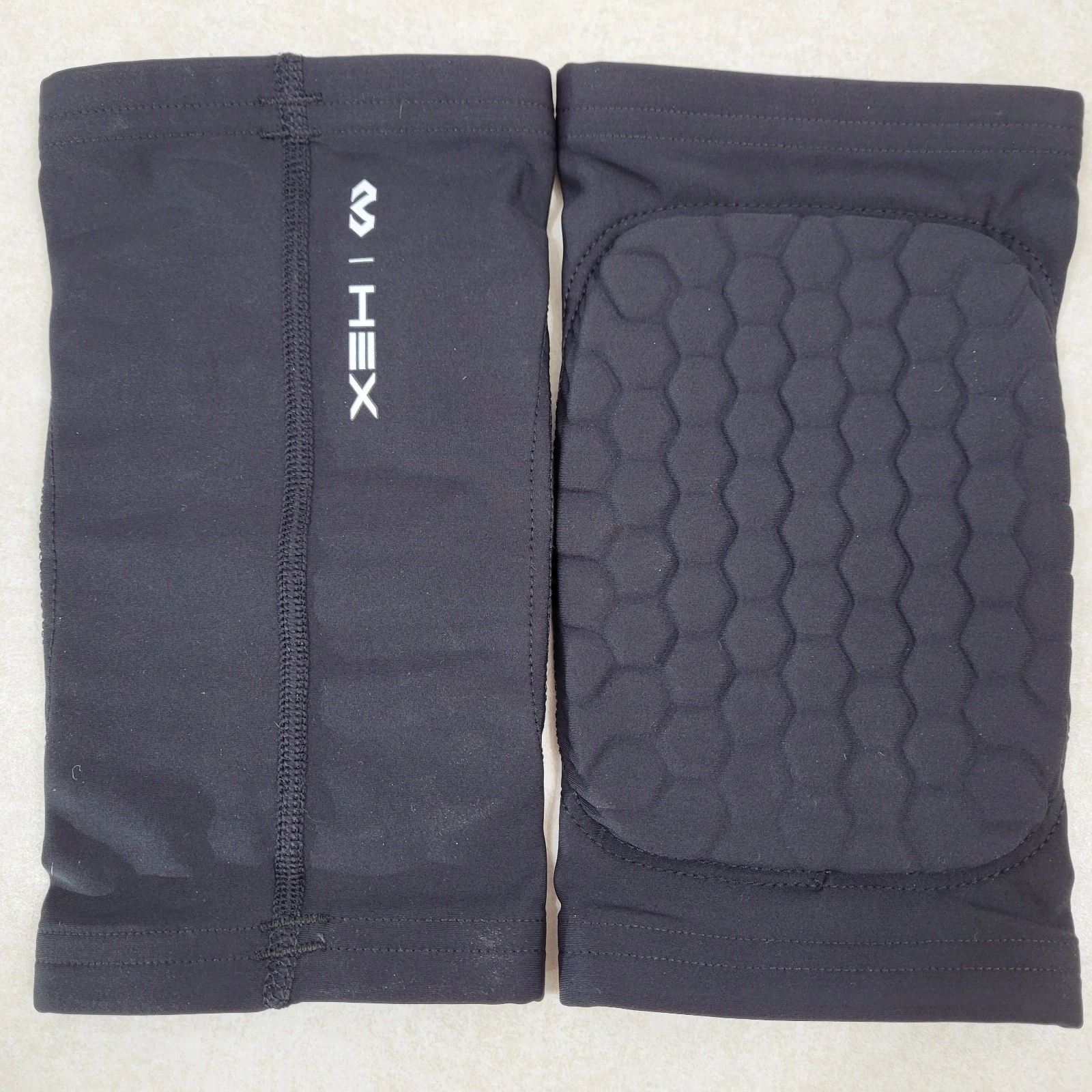 McDavid HEX Pads - Thumbnail 2