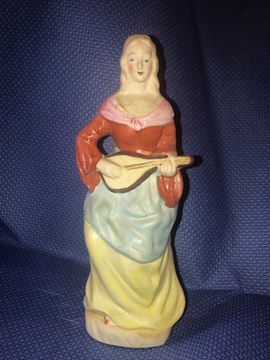 6.5  Tall Vintage Hadson Ceramic Lady Playing Mandolin - Made In Occupied Japan