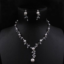 Wedding Bridal Zirconia Platinum Plated Simulated Diamond Necklace Earrings Set