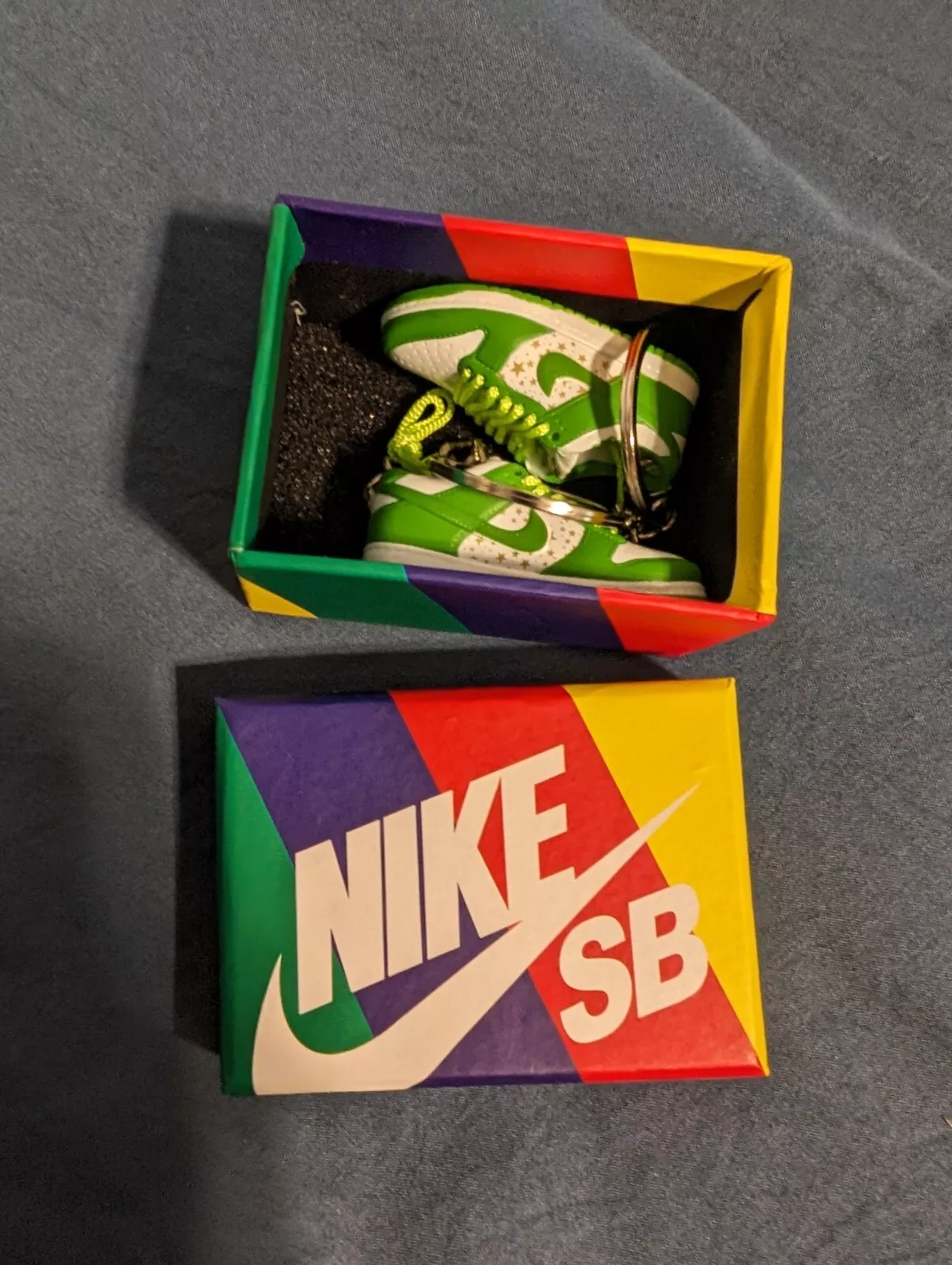 Porte clés Nike Supreme Sb
