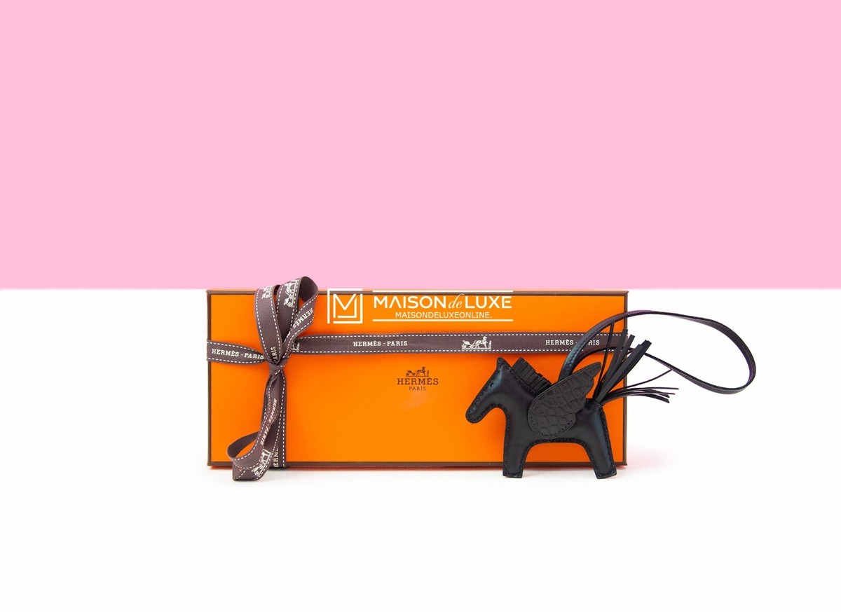 NEW HERMES BLACK PEGASE TOUCH ALLIGATOR RODEO PM KEYCHAIN