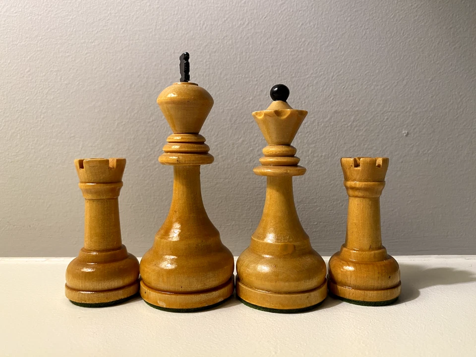 Juego de ajedrez de madera soviético Botvinnik-Flohr c.1950 Foto 3 de 4