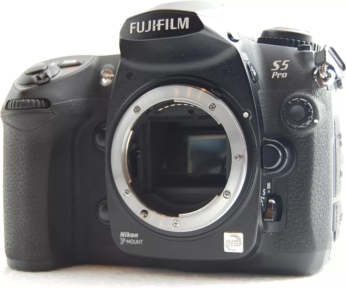 FUJIFILM Digital SLR Camera FinePix S5 Pro FX-S5P