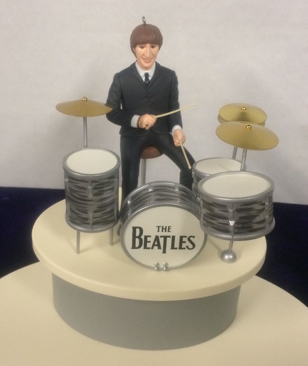 BEATLES ED SULLIVAN FIGURE SET OF 4 WITH INSTRUMENTS ON BEATLES ED SULLIVAN FIGURE SET OF 4 WITH INSTRUMENTS ON