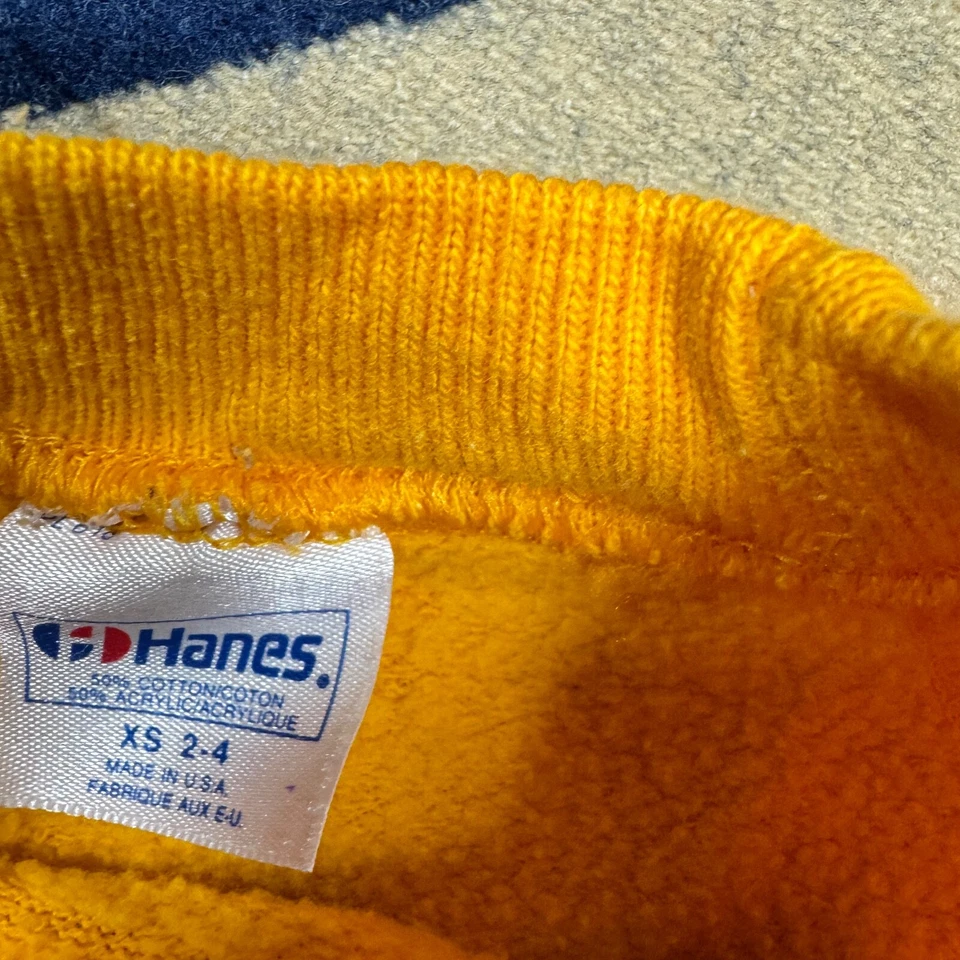 Sudadera vintage para niños Hanes EE. UU. osos de peluche y globos amarillo cuello redondo XS 2-4 Foto 2 de 4