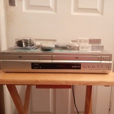 Sony SLV-D930 GI DVD Player VHS Video Cassette Recorder Combo + Remote - TESTED