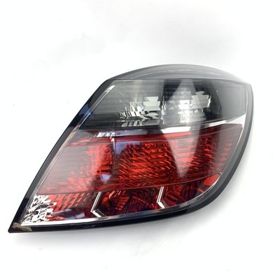 Rear Right Tail Light Lamp Fits Opel Vauxhall Astra H GTC 3 Door 442-1957R-UE