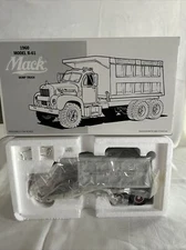 1960 Model B-61 MACK Dump Truck 1:34 Scale First Gear NIB RED/READING