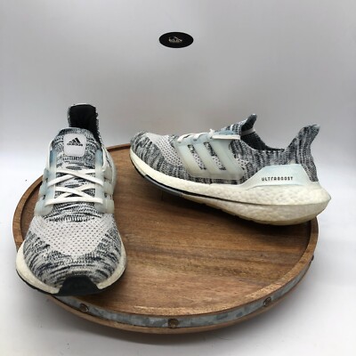 Adidas UltraBoost 21 Oreo Women Size 10 White Black Running  display picture 3