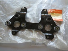 NOS Suzuki GT250 GT500 1972-1977 Genuine Speedometer Bracket Gauges 34950-33601