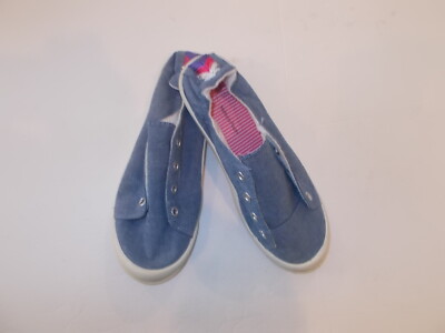 Time & Tru Women's Size 6 Cushioned Canvas Shoes