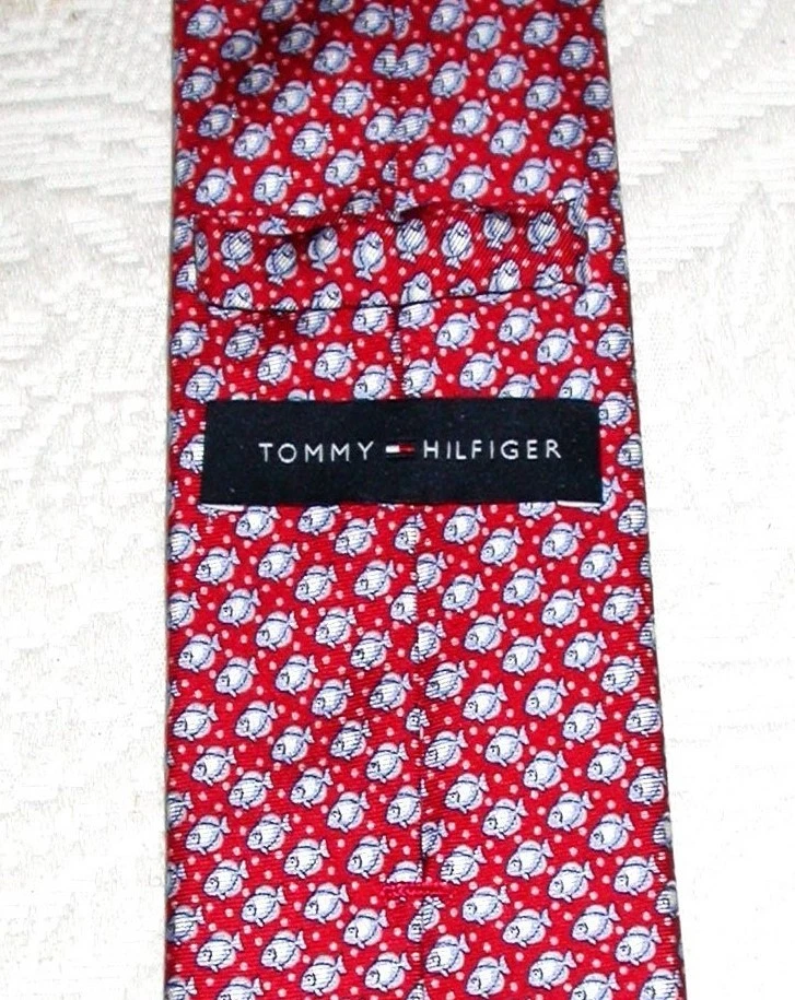 Tommy Hilfiger Hombre 100% Seda Corbata Papá Corbata Roja con Mini Pez 3" Ancho Retro Foto 3 de 4