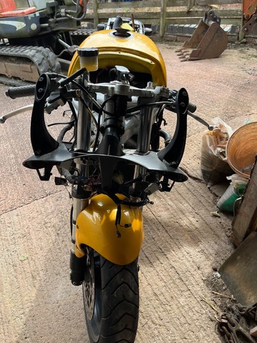 triumph daytona t595 - Picture 14 of 17