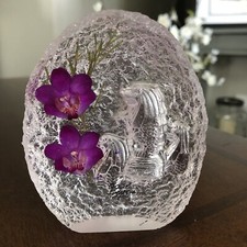 Orchid Singapore Lucite Egg Preserved Flowers Dragon Carved Indent Paperweight