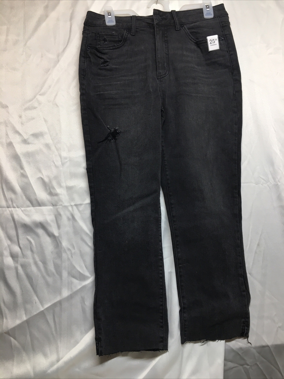 Time And Tru Womens Size 8 Black Distressed High Rise Straight Crop Jeans Preppy Style