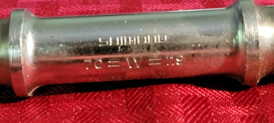 Shimano 600EX  ITA Bottom Bracket (BB)  Spindle  70 X 119 D-5LL  Vintage - Image 3 of 4
